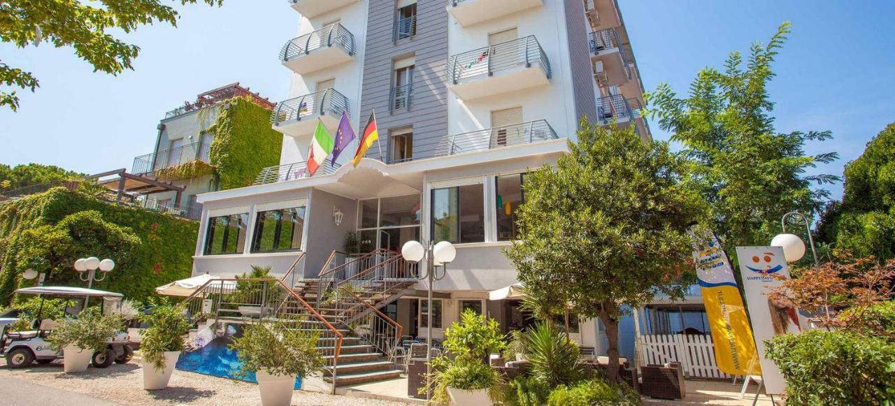 Hotel New Castle Cesenatico Luaran gambar